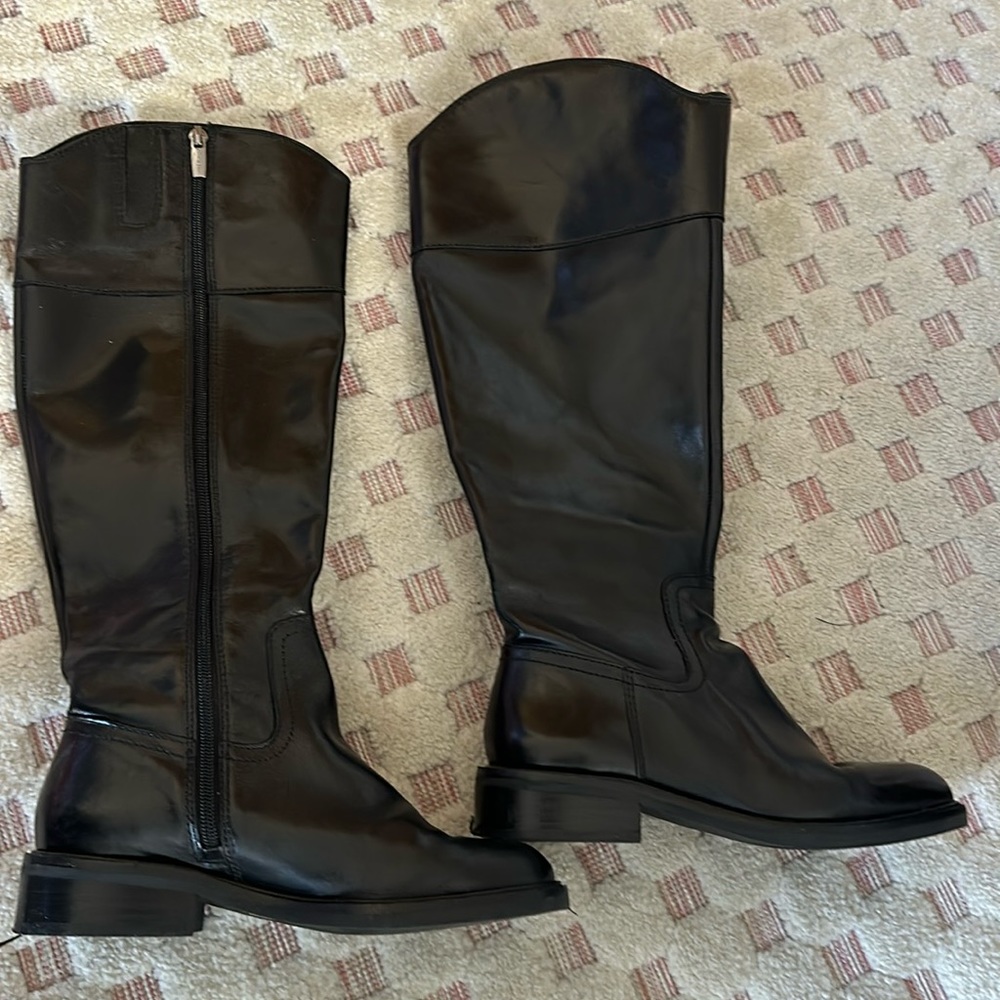 Black Boots